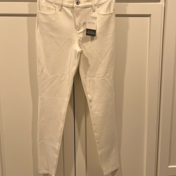 NWT!! Yummie by Heather Thomson Dena Skimmer 5 pocket pant. Size XS. White. - Picture 8 of 8
